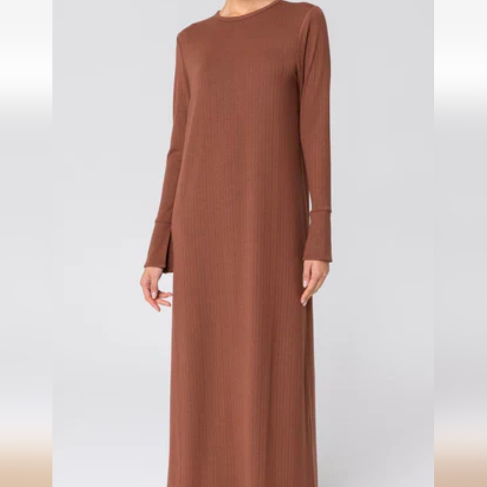 Natalia Ribbed Split Cuff Maxi Dress - Brown